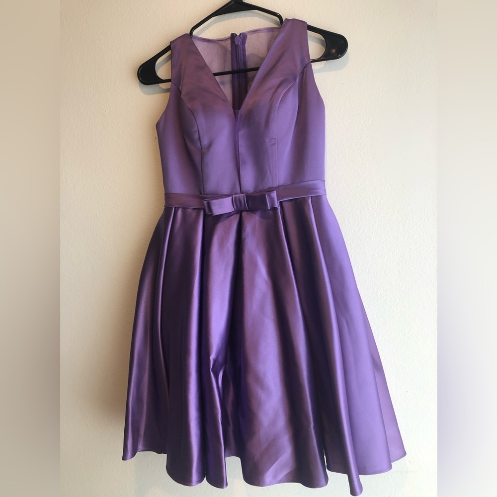 Dress w/bow, mesh